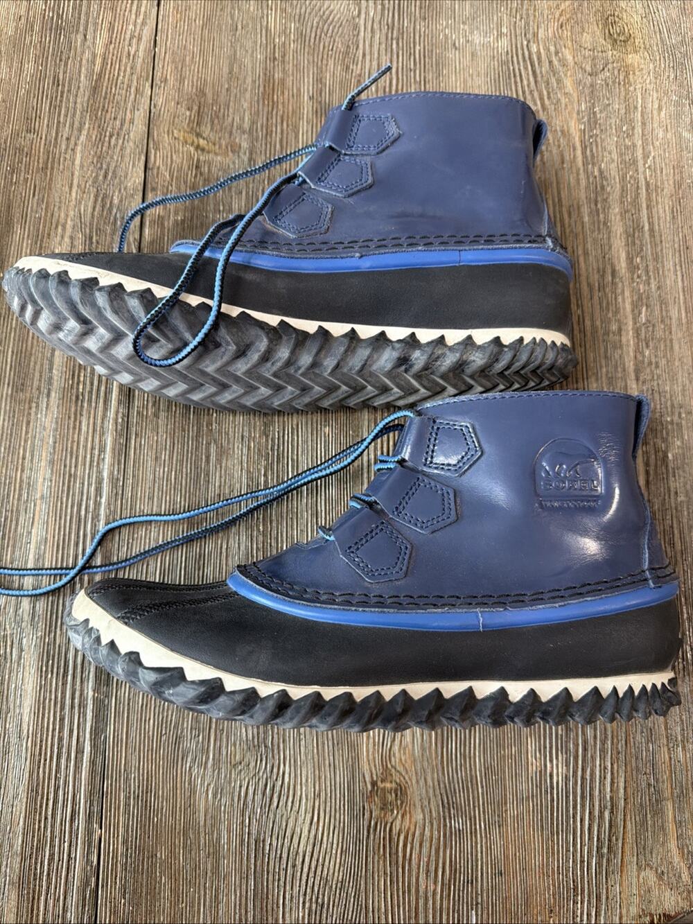 Sorel Out N About Women’s 8 Rain Duck Boot Ankle Shoes Nocturnal Blue outdoors